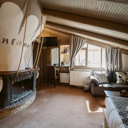 Afanos Guesthouse Arachova Eksteriør billede