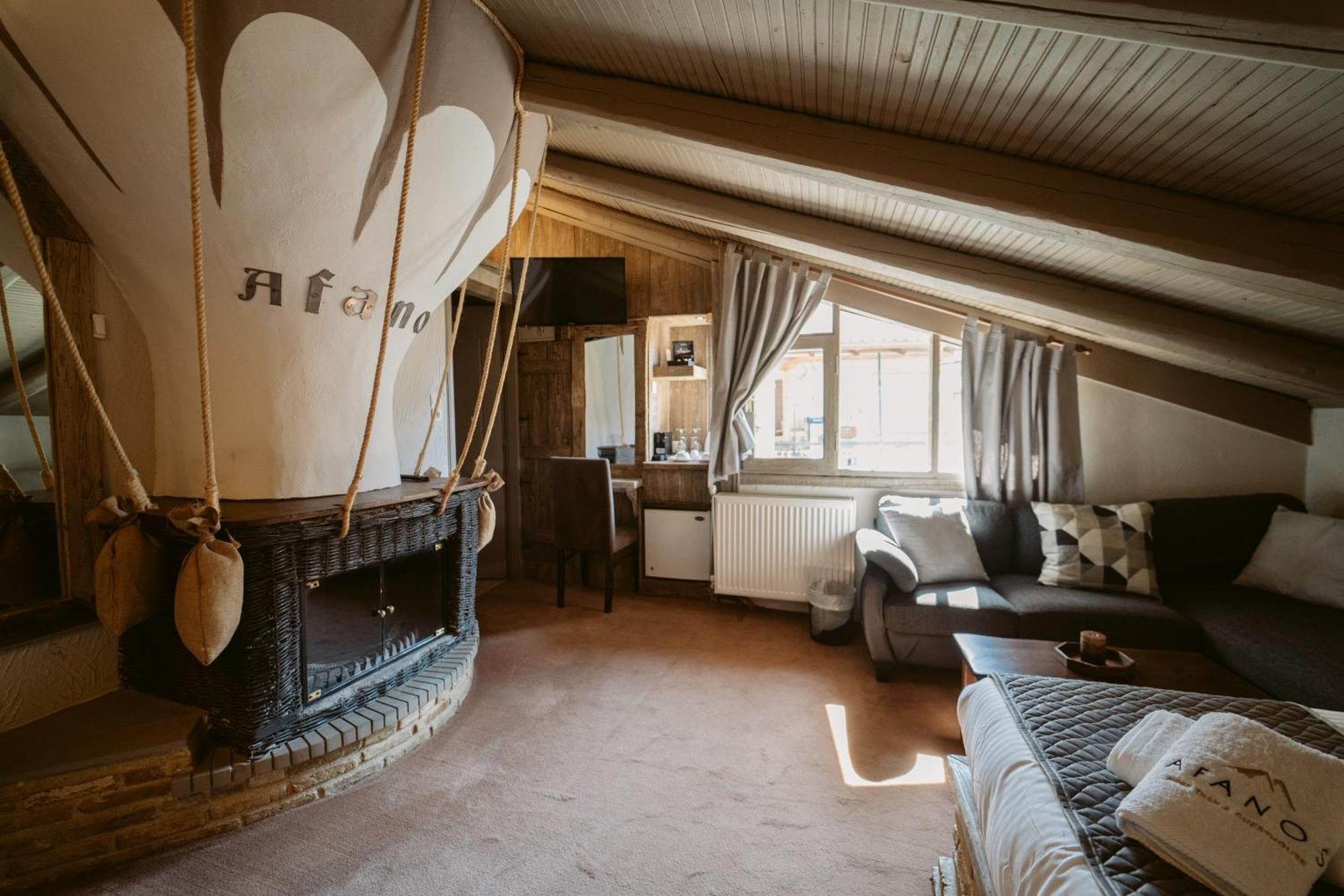 Afanos Guesthouse Arachova Eksteriør billede
