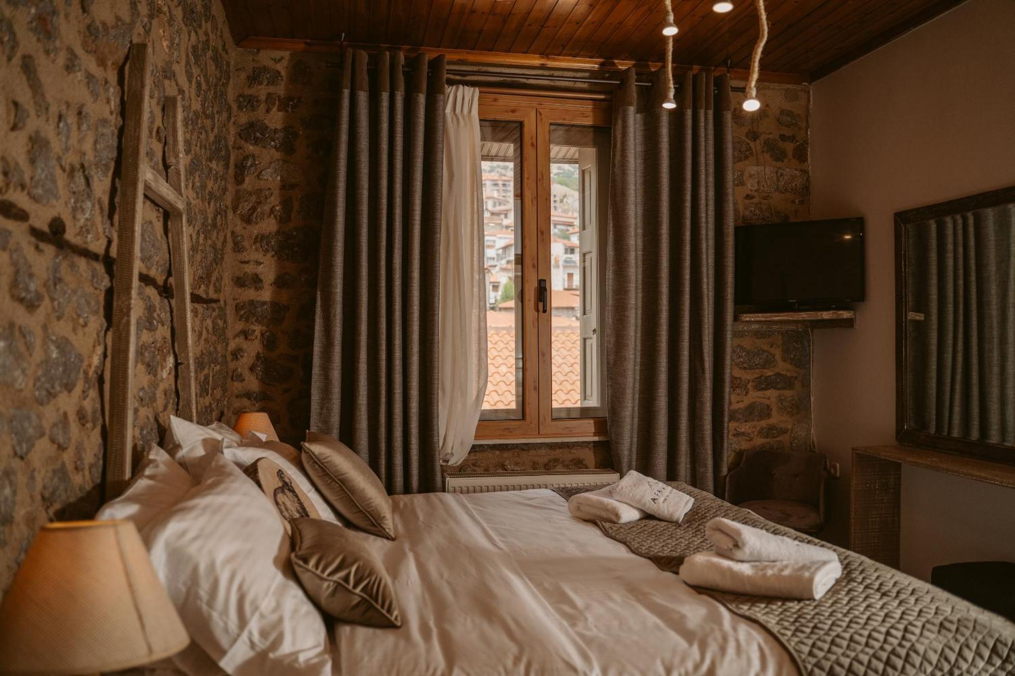 Afanos Guesthouse Arachova Eksteriør billede
